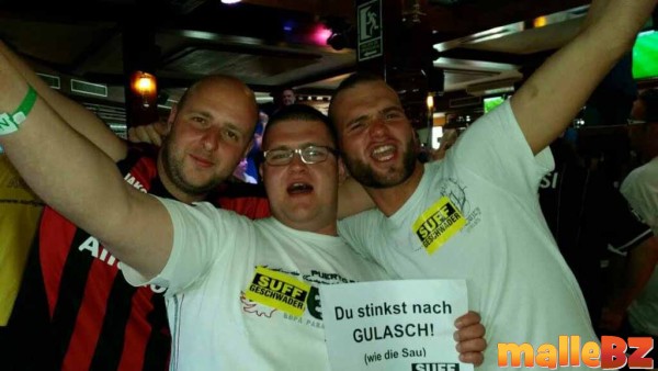 urlauber am ballermann  24 