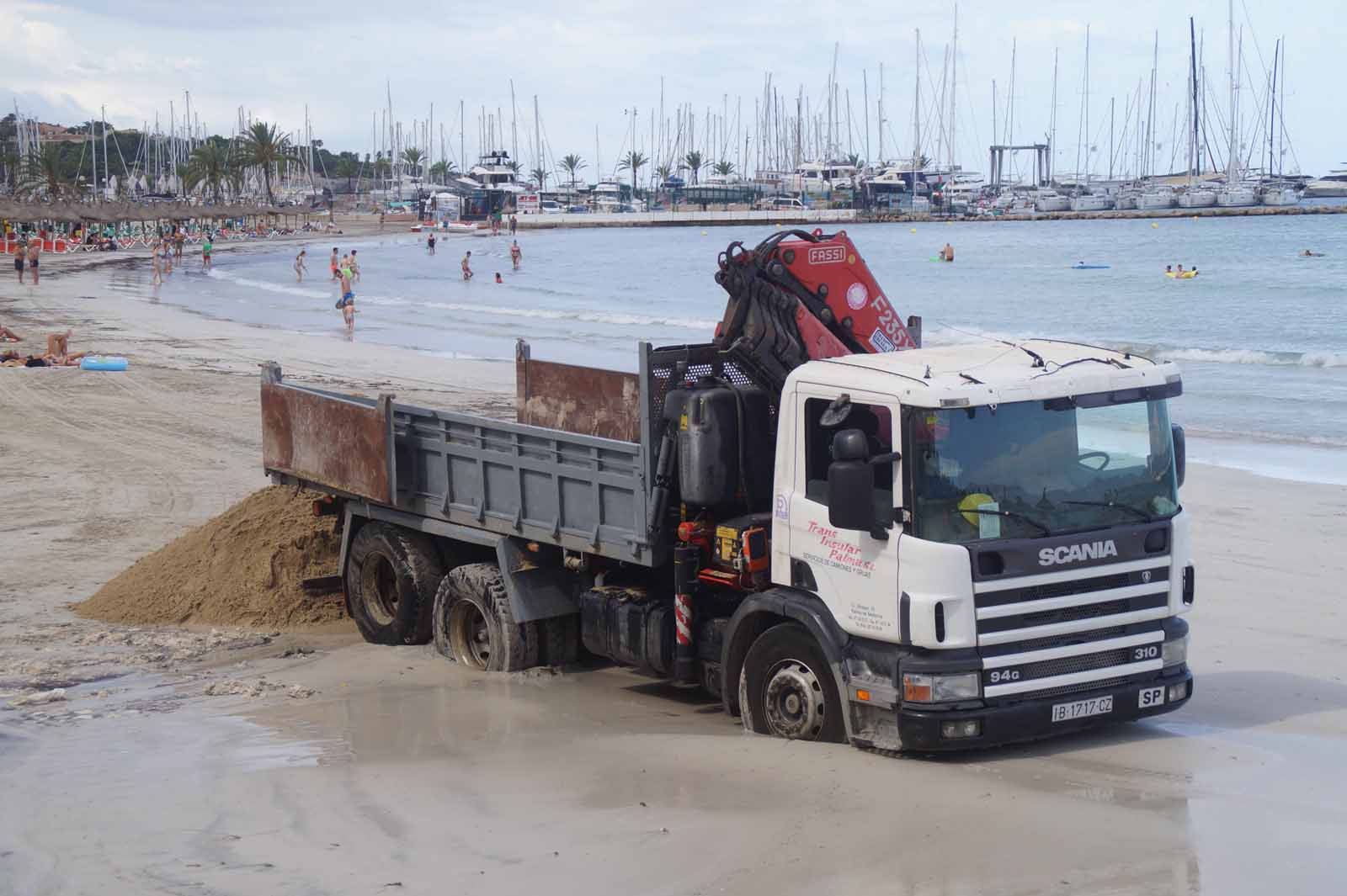 lkw im sand (2)