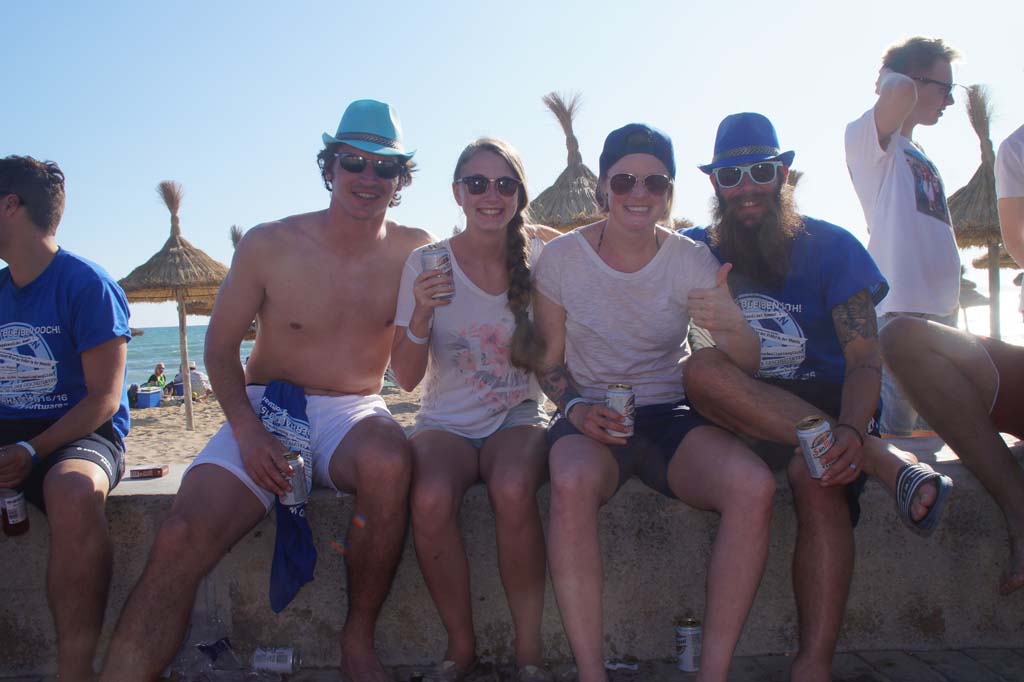 Darmstadt 98 feiert am Ballermann (3)