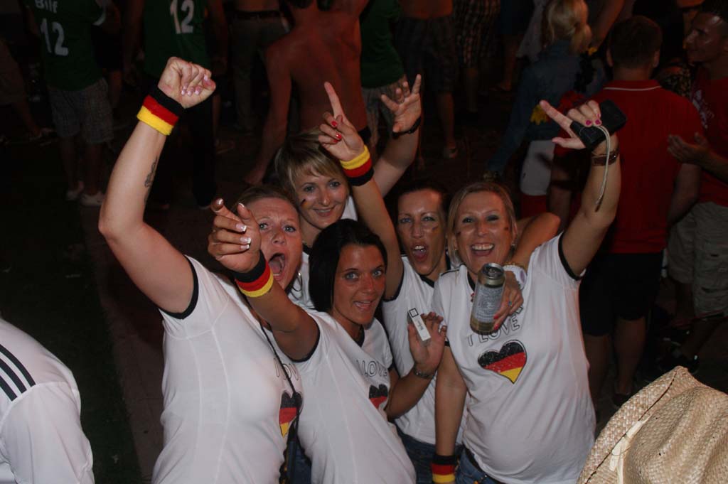 fussballfans-am-ballermann (10)