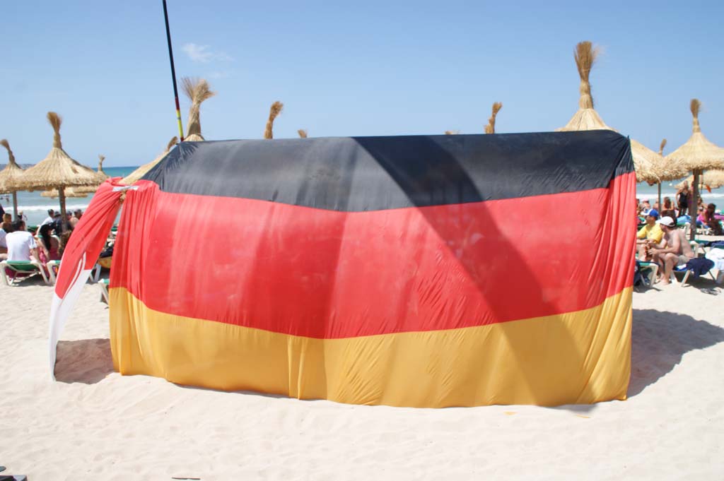 fussballfans-am-ballermann (3)